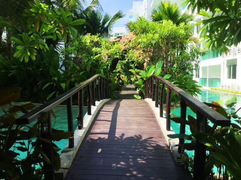 Amazon Residence By Pattaya Sunny Rentals Jomtien Beach Esterno foto