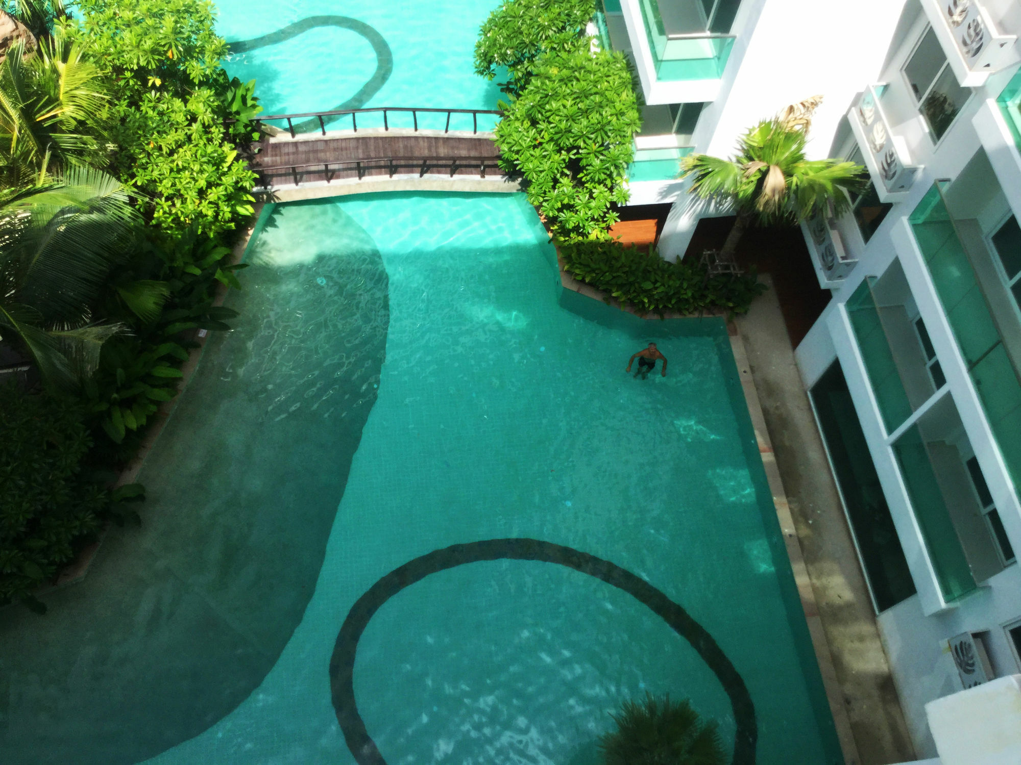 Amazon Residence By Pattaya Sunny Rentals Jomtien Beach Esterno foto